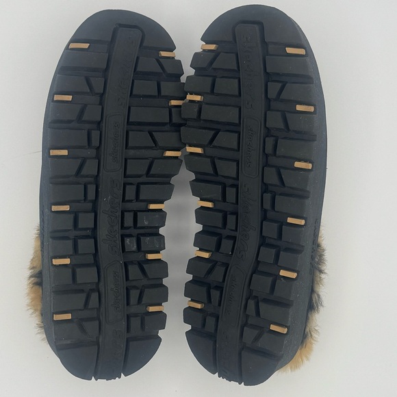 Skechers Fortress Clogs Leopard Print Faux Fur Shoes Slippers - Picture 8 of 8